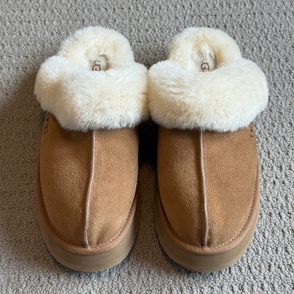 UGG Disquette Platform Suede Slippers Chestnut Brown Size 9